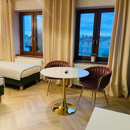 Hotel & Restauracja Kormoran 오지시 외부 사진